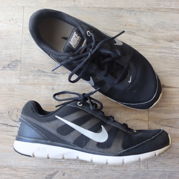 nike total core tr